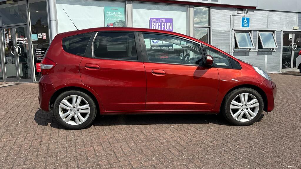 Honda Jazz 1.4 I-vtec Es Plus Hatchback Cvt Euro 5 Red #5