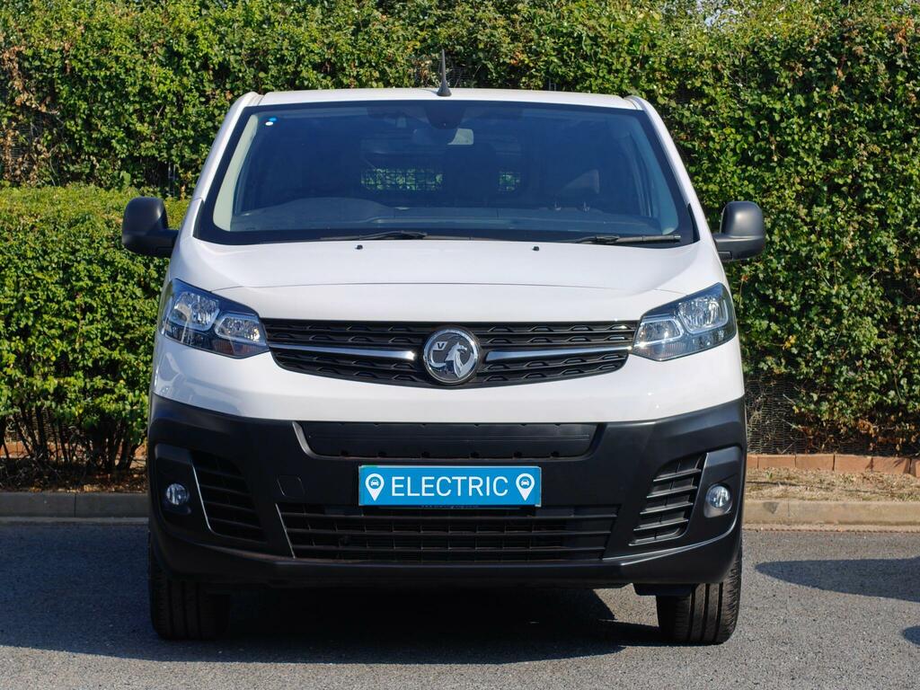 Vauxhall Vivaro 3100 50Kwh Prime L2 H1 6Dr 7.4Kw Charger White #2