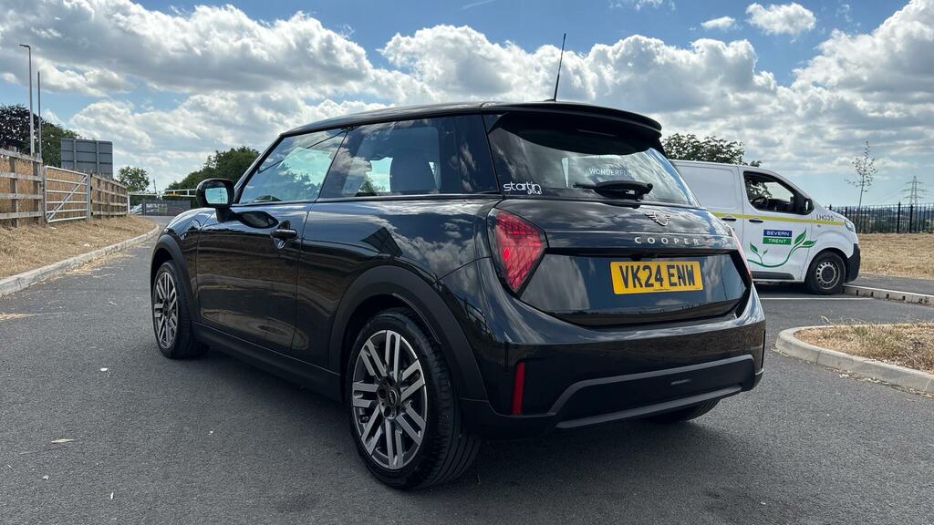 Mini Hatch 2.0S Classic Steptronic Euro 6 Ss VK24ENW Black #4