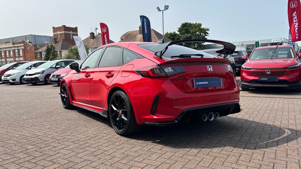 Honda Civic 2.0 Vtec Turbo Type R Hatchback Red #3