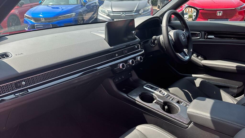 Honda Civic 2.0 H I-mmd Advance Hatchback Hybrid Ec VK26PEO Red #2