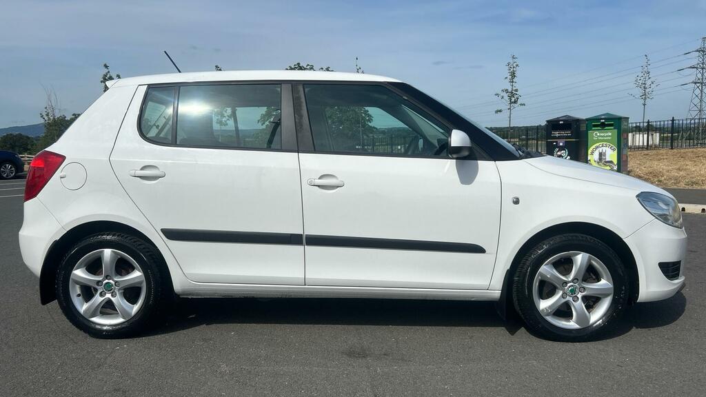Skoda Fabia 2012 1.2 Tdi Greenline II Estate White #9