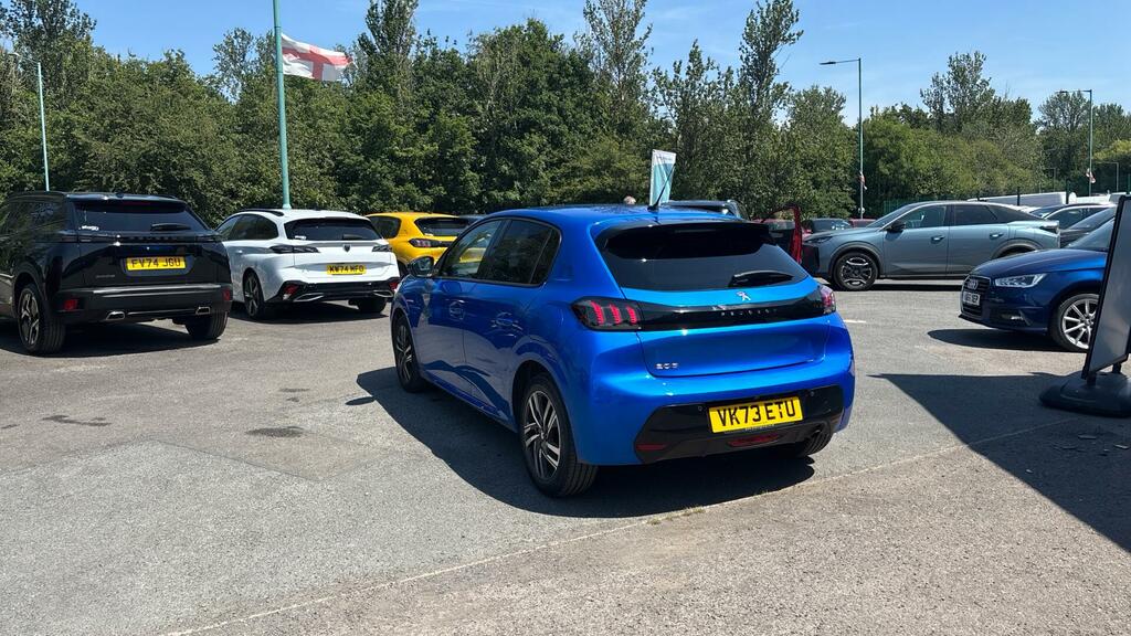 Peugeot 208 1.2 Puretech Allure Premium Hatchback Blue #3