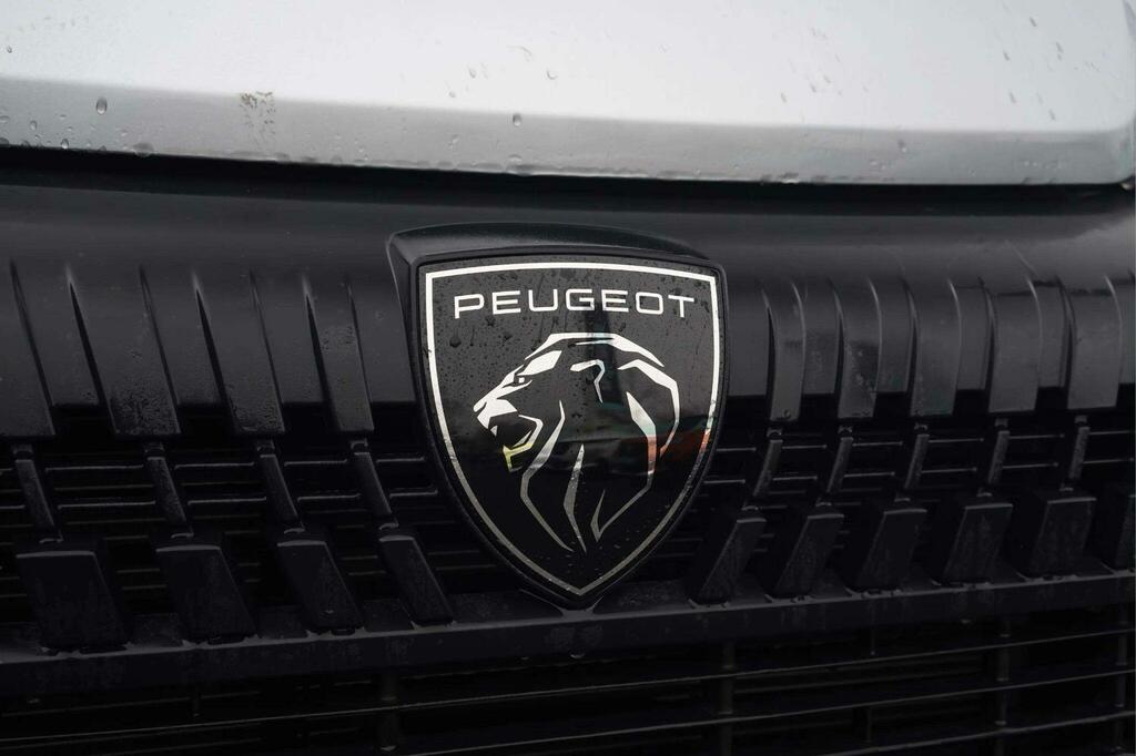 Peugeot Boxer 2.2 Bluehdi 335 Professional L3 H2 Euro 6 White #65