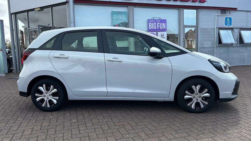 Honda Jazz 1.5 H I-mmd Elegance Hatchback Hybrid E RA25VGG White #5