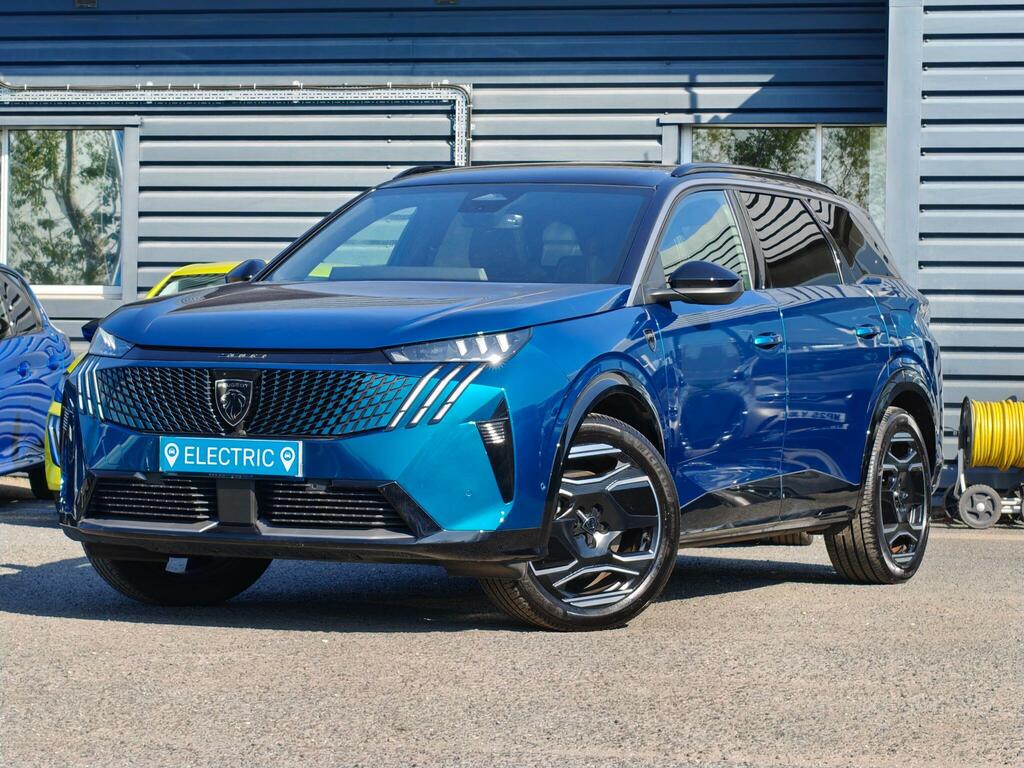 Peugeot 5008 73Kwh Gt Suv 210 Ps Blue #3