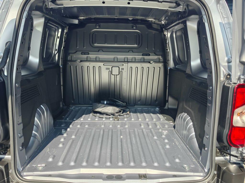 Peugeot E-Partner 750 52Kwh Asphalt Long Panel Van 6Dr #26