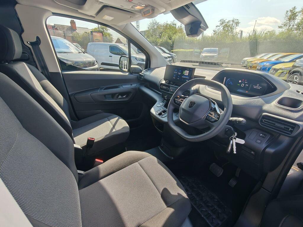 Peugeot E-Partner 750 52Kwh Asphalt Long Panel Van 6Dr #10