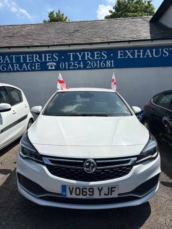 Vauxhall Astra 1.4T 16V 150 Sri Vx-line Nav - 2019 69 White