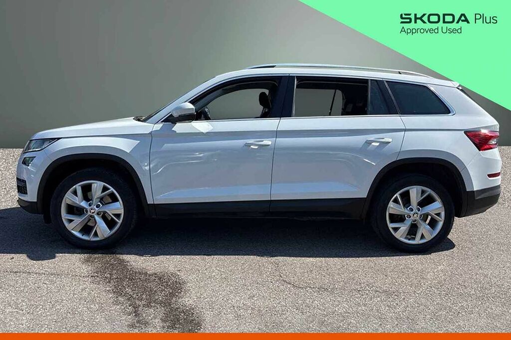 Skoda Kodiaq 2.0Tdi 150Ps 4X4 Edition 7Seats Scr Dsg Suv White #4