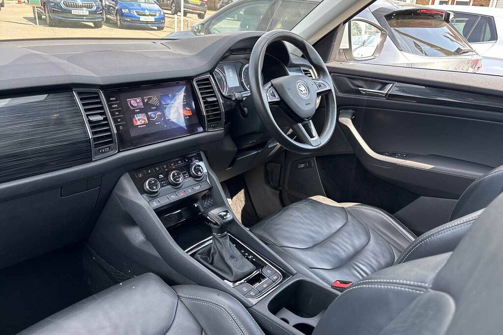 Skoda Kodiaq 2.0Tdi 150Ps 4X4 Edition 7Seats Scr Dsg Suv White #2
