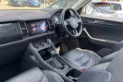 Skoda Kodiaq 1.5 Tsi 150Ps Se 7 Seats Act Dsg Suv Black #2