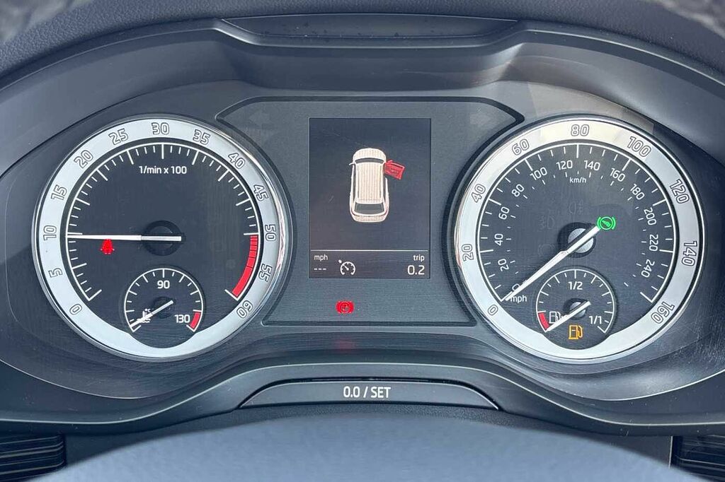 Skoda Kodiaq 1.5 Tsi Act Se Suv Dsg White #16