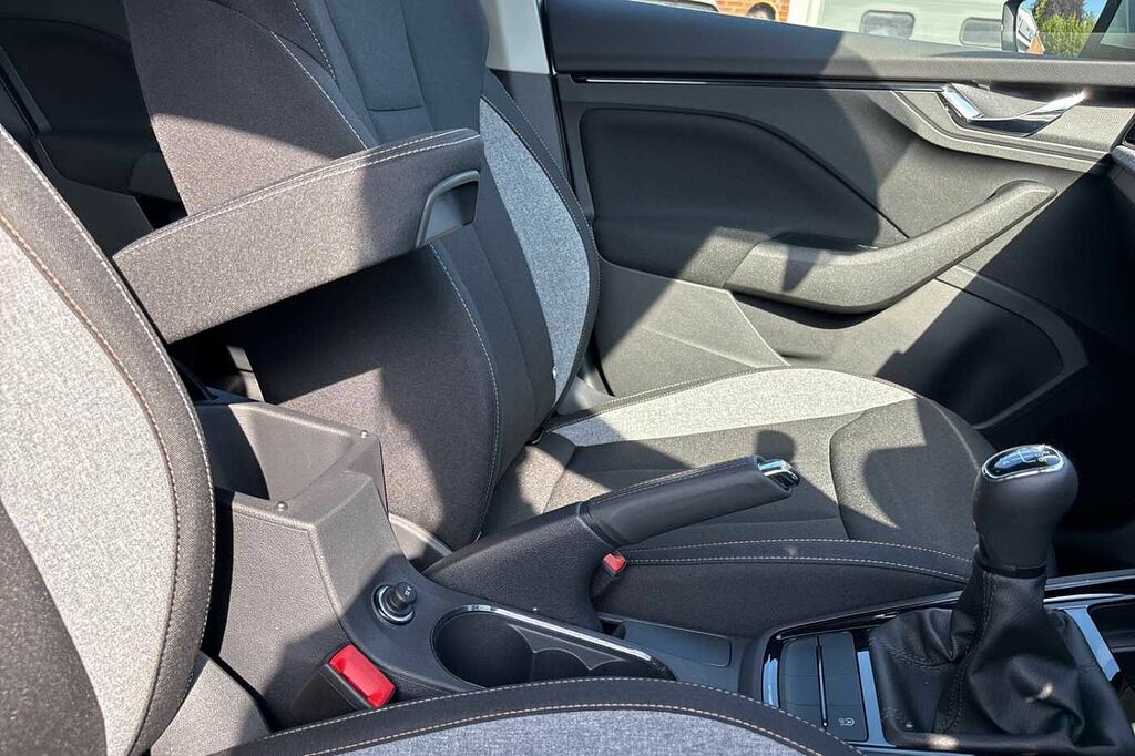 Skoda Kamiq Kamiq 1.5 Tsi Se L Edition Dsg Black #30