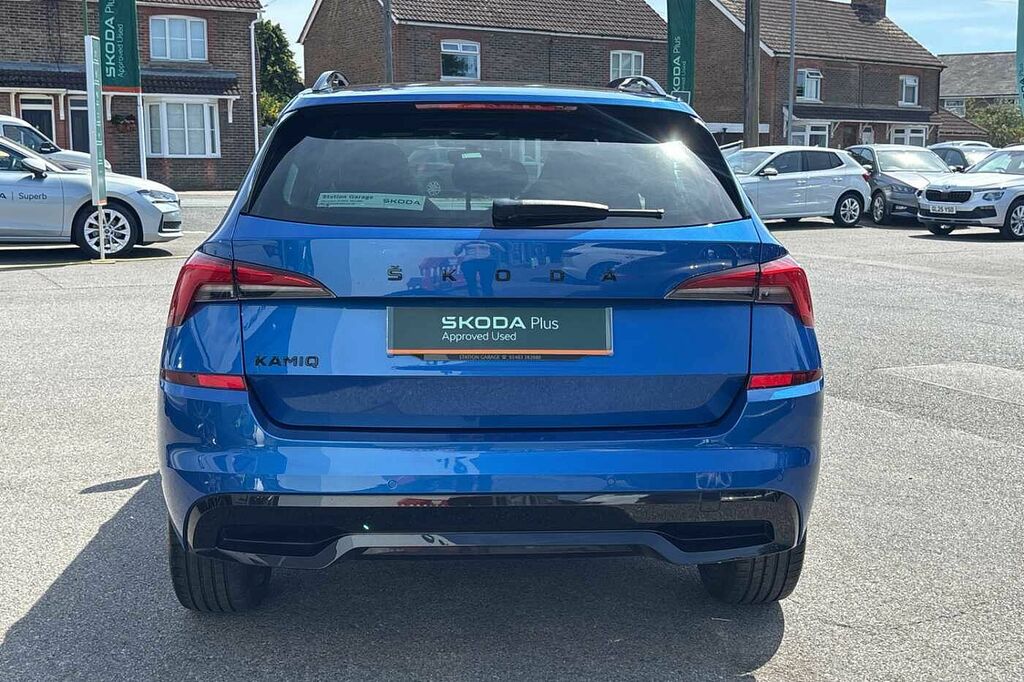 Skoda Kamiq 1.5 Tsi Act Se Drive Suv Blue #11