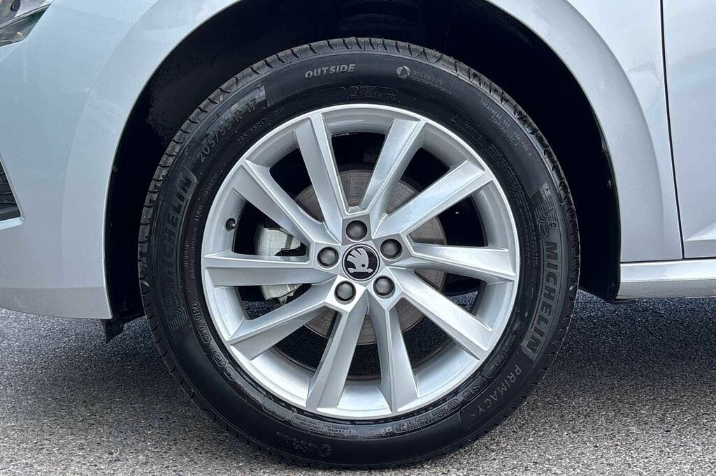 Skoda Kamiq 1.0 Tsi 95 Se Edition GK75KFJ Silver #5