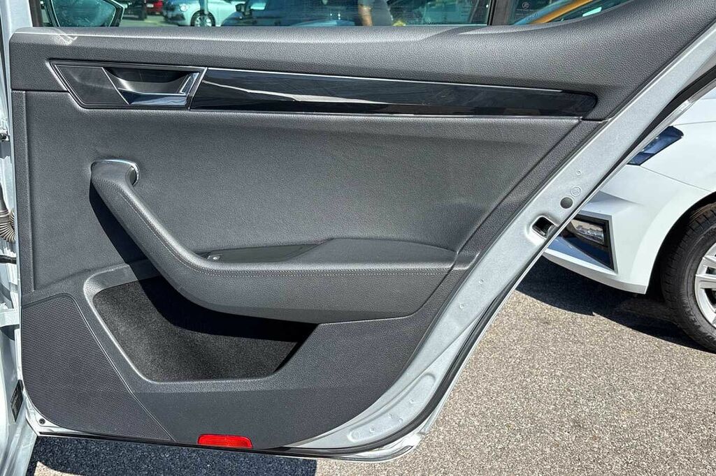 Skoda Superb 1.5 Tsi Se Dsg Grey #43