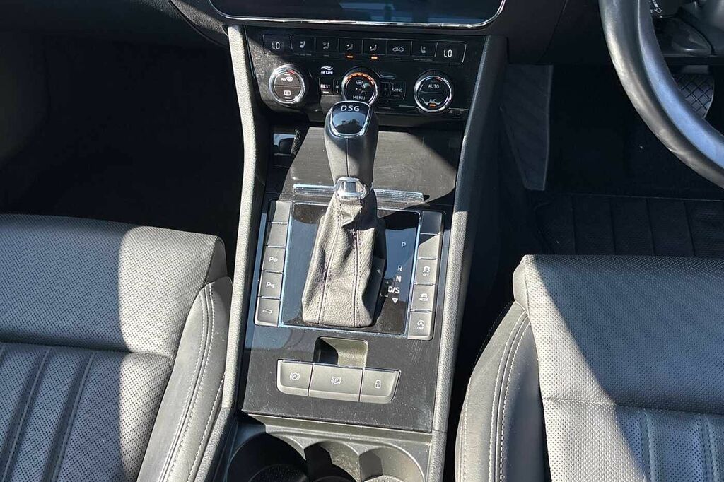 Skoda Superb 1.5 Tsi Se Dsg Grey #8
