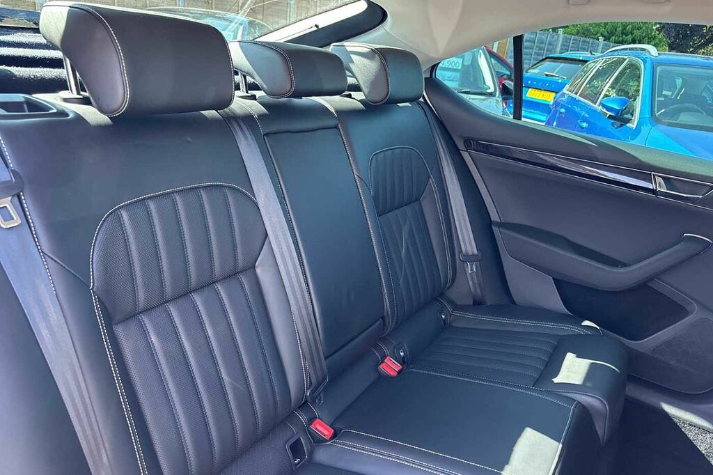 Skoda Superb 1.5 Tsi Se Dsg Grey #40