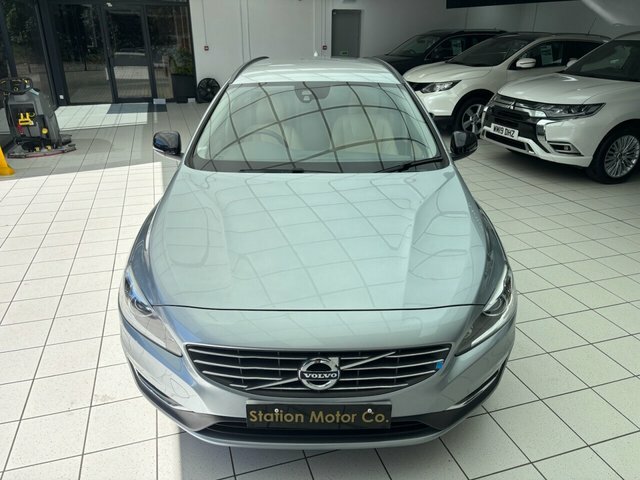 Volvo V60 2.0 D4 Business Edition Euro 6 Ss Blue #22