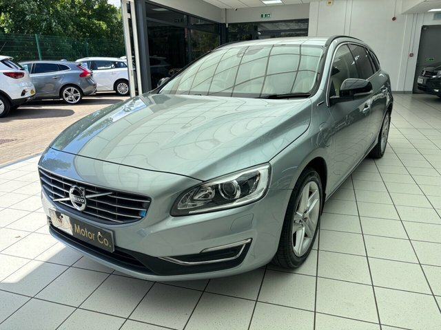 Volvo V60 D5 Twin Engine Se Silver #5