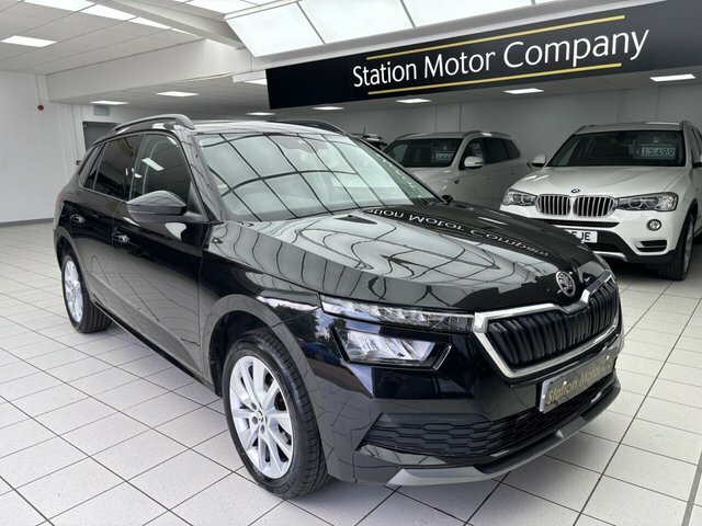 Skoda Kamiq Tsi Se Suv Black #2