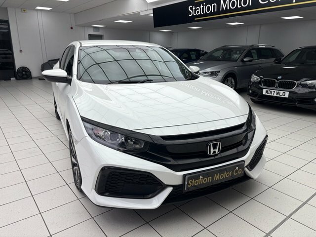 Honda Civic I-dtec Se Hatchback White #3