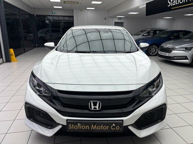 Honda Civic I-dtec Se Hatchback White #4