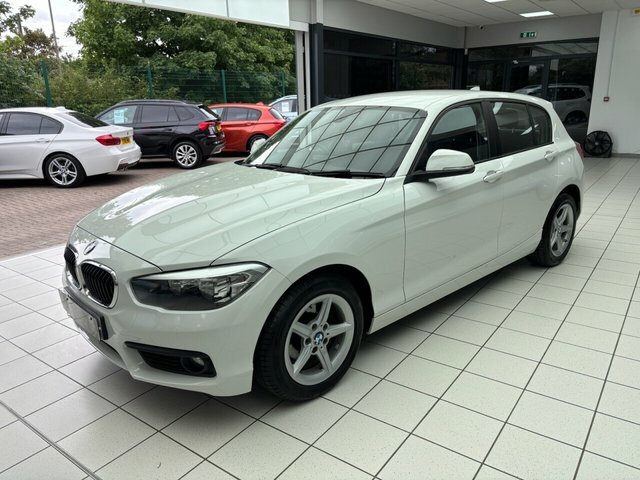 BMW 1 Series 118I Se Hatchback White #6