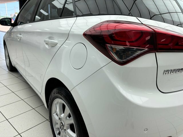 Hyundai I20 1.0 T-gdi Se Hatchback Dct Euro 6 Ss Blue #16