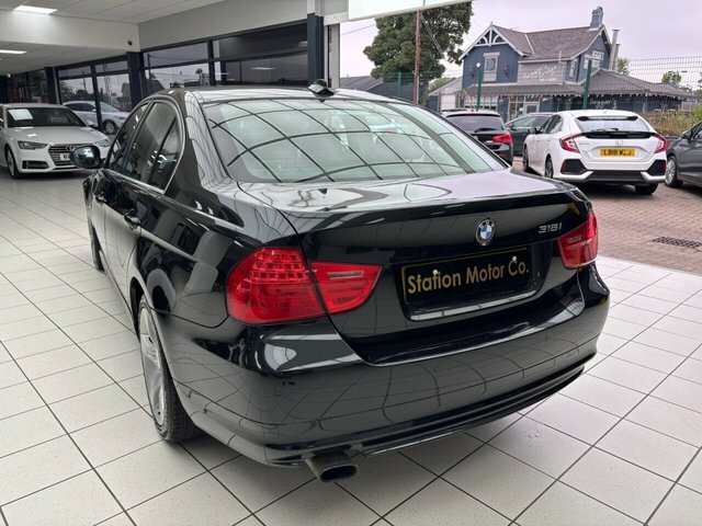 BMW 3 Series Estate 2.0 318D M Sport Touring Euro 5 Ss Black #9
