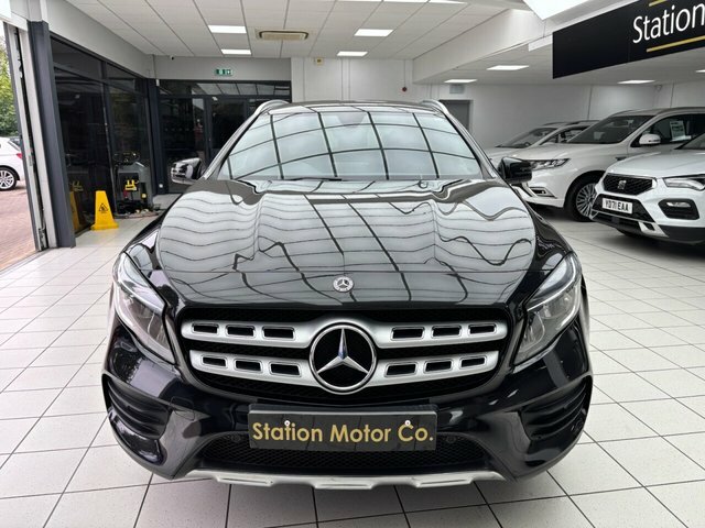 Mercedes-Benz GLA Class Gla200d Amg Line Suv Black #4