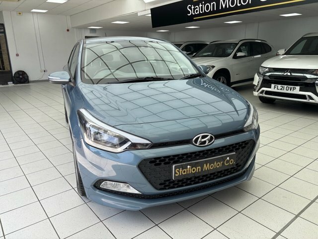 Hyundai I20 Blue Drive Se Hatchback Blue #3