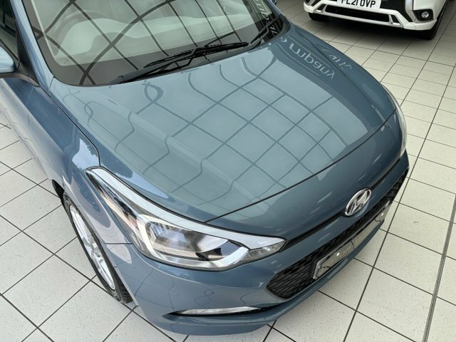 Hyundai I20 Se White #20