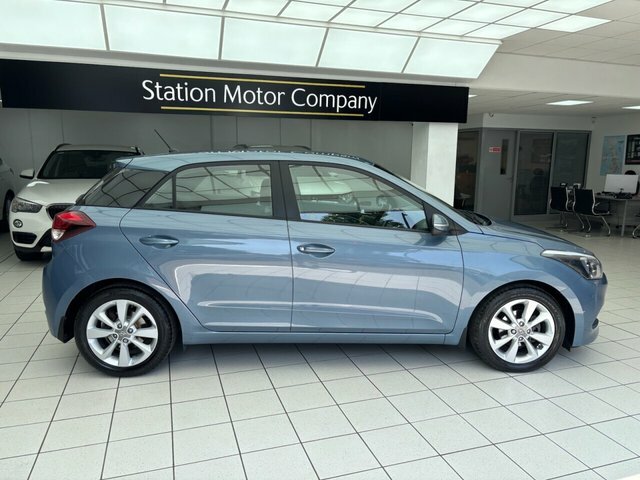 Hyundai I20 Se White #13