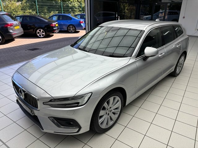 Volvo V60 D3 R-design 148 Red #23
