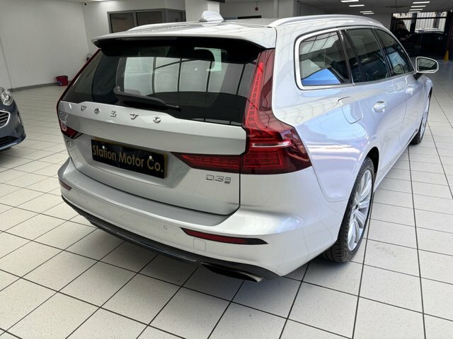 Volvo V60 D3 R-design 148 Red #10