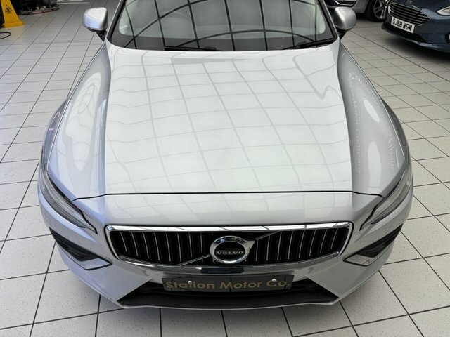 Volvo V60 D3 R-design 148 Red #20