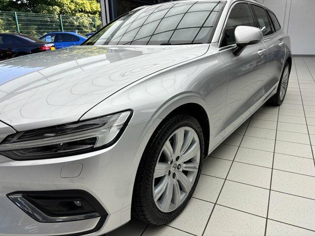Volvo V60 D3 R-design 148 Red #14