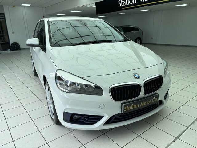 BMW 2 Series Active Tourer 218D Sport Mpv White #3