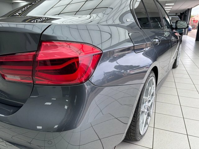 BMW 3 Series 330E M Sport White #17