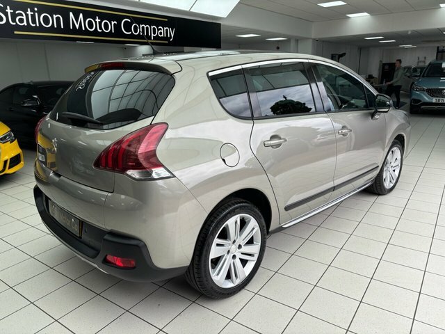 Peugeot 3008 Hatchback Blue #11