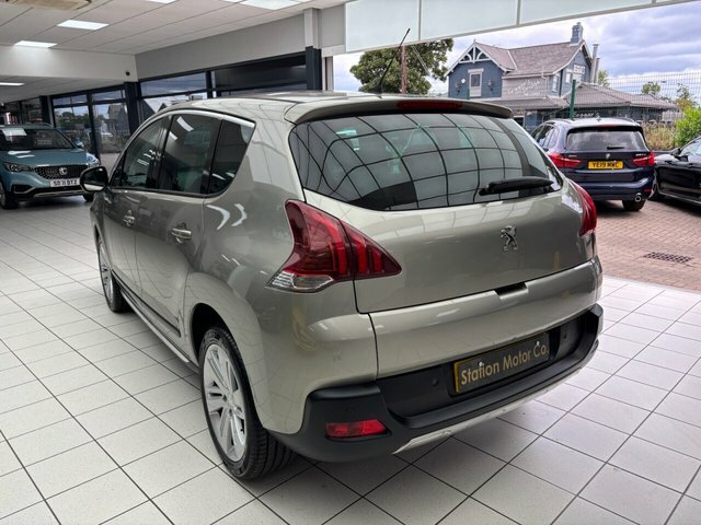 Peugeot 3008 Hatchback Blue #8