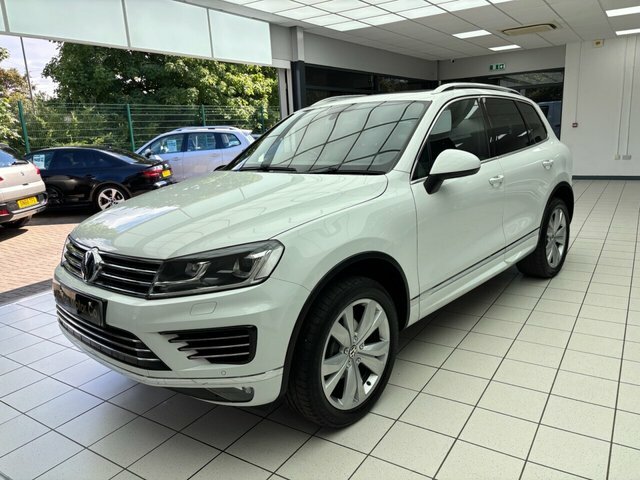 Volkswagen Touareg Tdi V6 Bluemotion Tech White #6