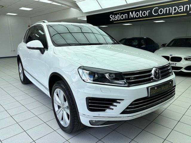 Volkswagen Touareg Tdi V6 Bluemotion Tech White #2