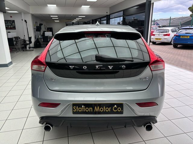 Volvo V40 2.0 D4 R-design Pro Euro 6 Ss Silver #10