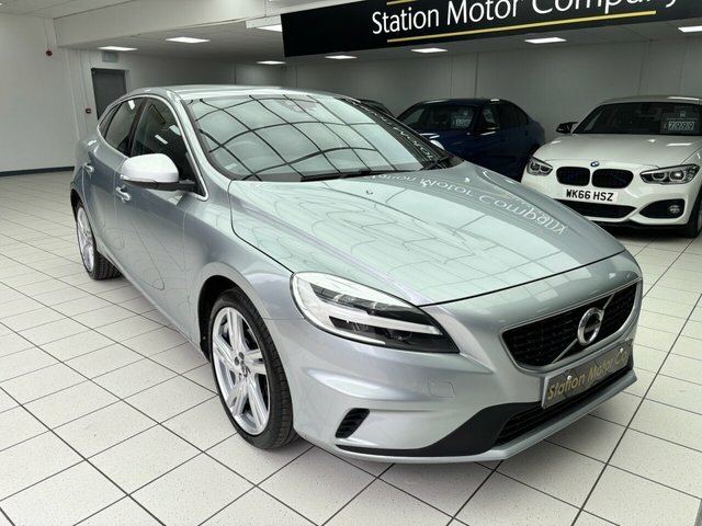 Volvo V40 T2 R-design Hatchback Silver #2