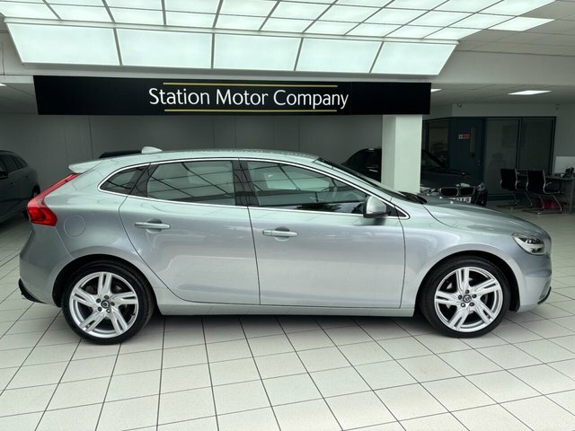 Volvo V40 2.0 D4 R-design Pro Euro 6 Ss Silver #13