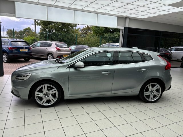 Volvo V40 2.0 D4 R-design Pro Euro 6 Ss Silver #7