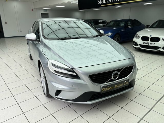 Volvo V40 T2 R-design Hatchback Silver #3